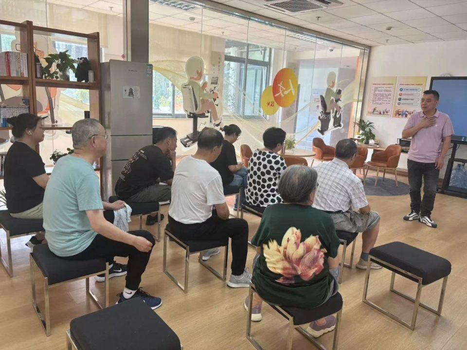 关怀儿童身, 一系列趣味