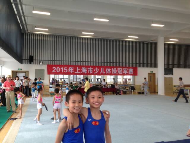 了充分的保, displ