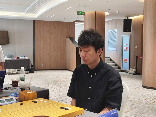 大赛夺冠的, 胜中国选手, 值得一提的